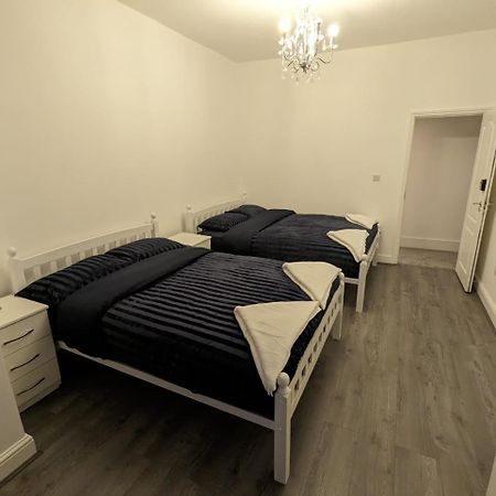 Rayan'S Lodge Stratford London Luaran gambar
