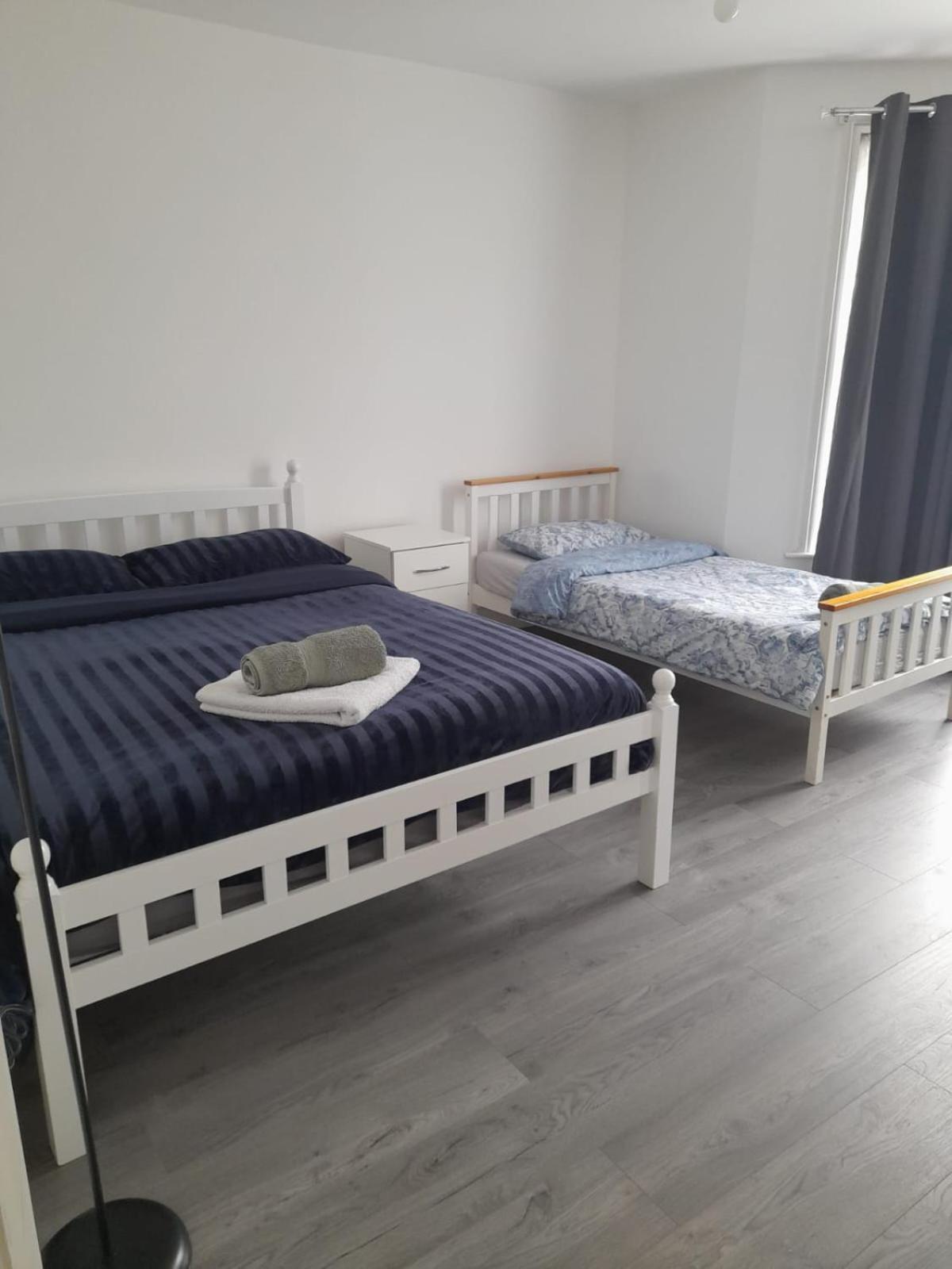 Rayan'S Lodge Stratford London Luaran gambar