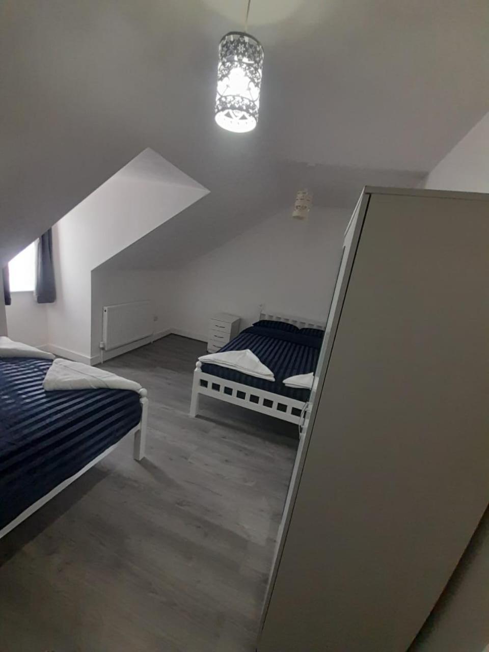 Rayan'S Lodge Stratford London Luaran gambar
