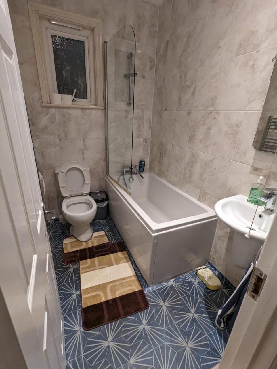 Rayan'S Lodge Stratford London Luaran gambar